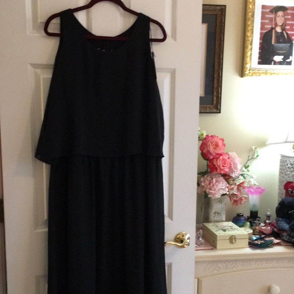 New With Tags.  DG2 Brand Women’s Size XL Sleeveless Black Dress